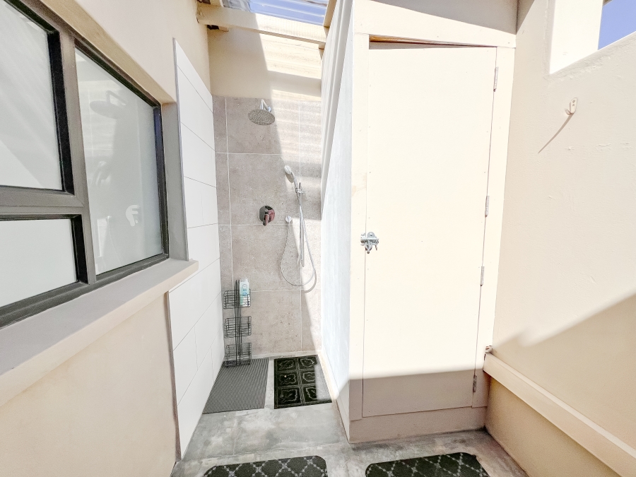 4 Bedroom Property for Sale in Keurbooms River Western Cape